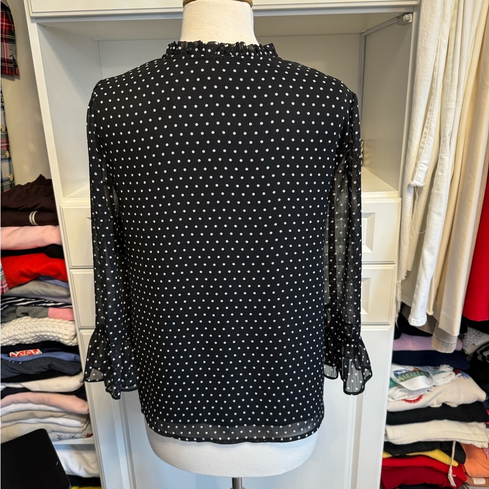 Fashion forward blouse - Picture 2 of 3